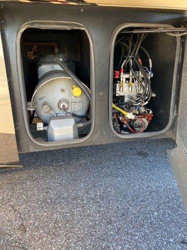 2015 TIFFIN PHAETON 40AH - Image 23