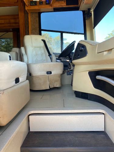 2015 TIFFIN PHAETON 40AH - Image 6