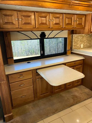 2015 TIFFIN PHAETON 40AH - Image 8