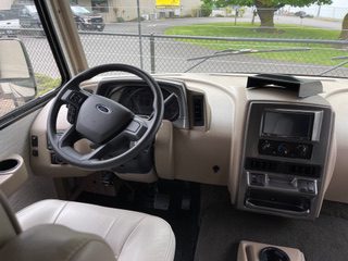 2021 WINNEBAGO VISTA 29V - Image 6