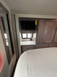 2021 WINNEBAGO VISTA 29V - Image 31