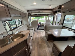 2021 WINNEBAGO VISTA 29V - Image 36