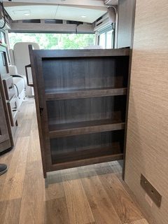 2021 WINNEBAGO VISTA 29V - Image 46