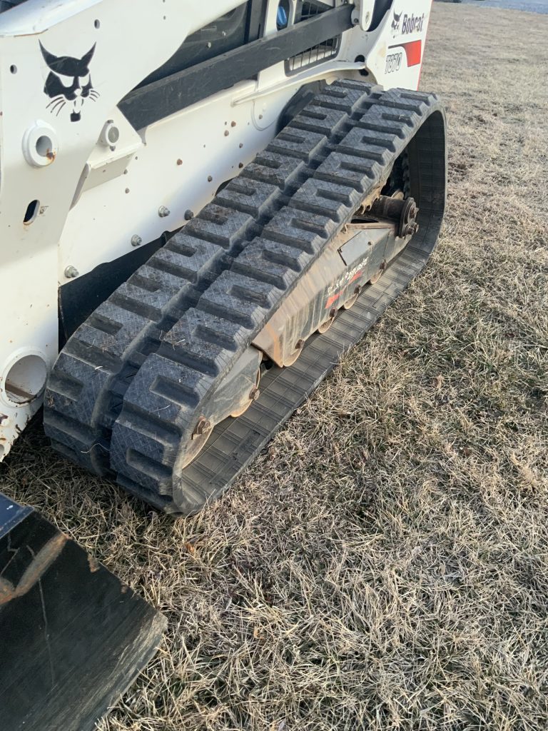 2021 T870 Bobcat track loader - Image 9
