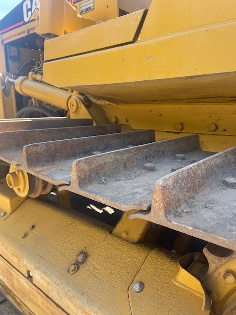 1997 D5C Hystat Series III: Crawler Dozer - Image 6