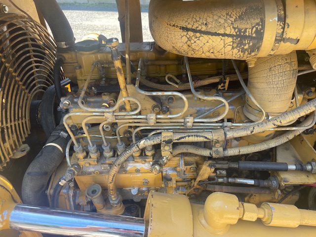 1997 D5C Hystat Series III: Crawler Dozer - Image 7