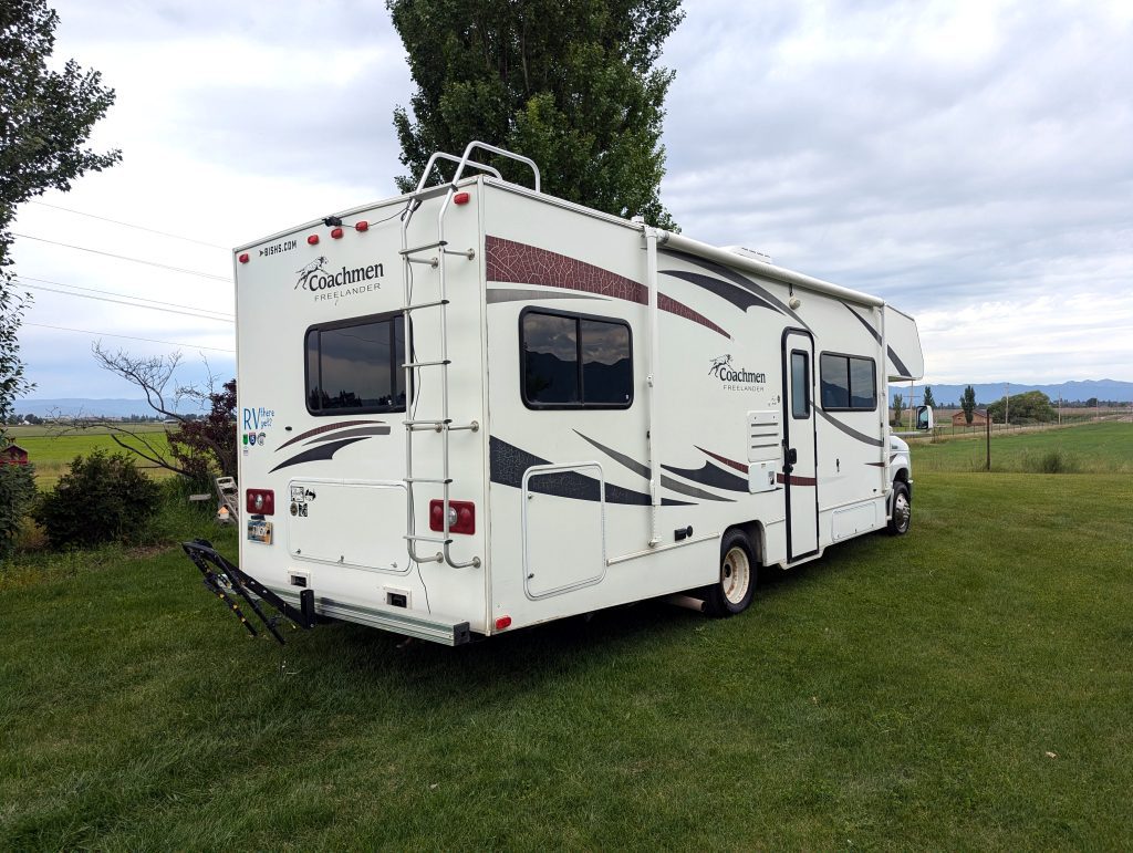 2012 COACHMEN FREELANDER 26QB - Image 6