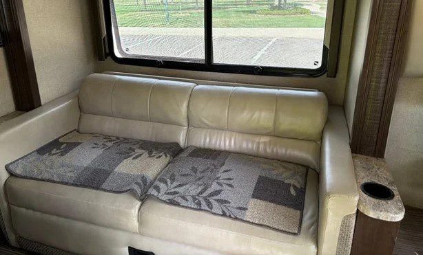 2017 THOR MOTOR COACH AXIS 24.1 - Image 13