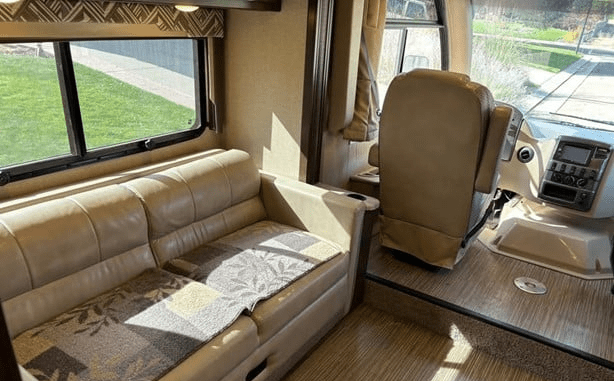 2017 THOR MOTOR COACH AXIS 24.1 - Image 20