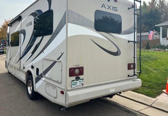 2017 THOR MOTOR COACH AXIS 24.1 - Image 6
