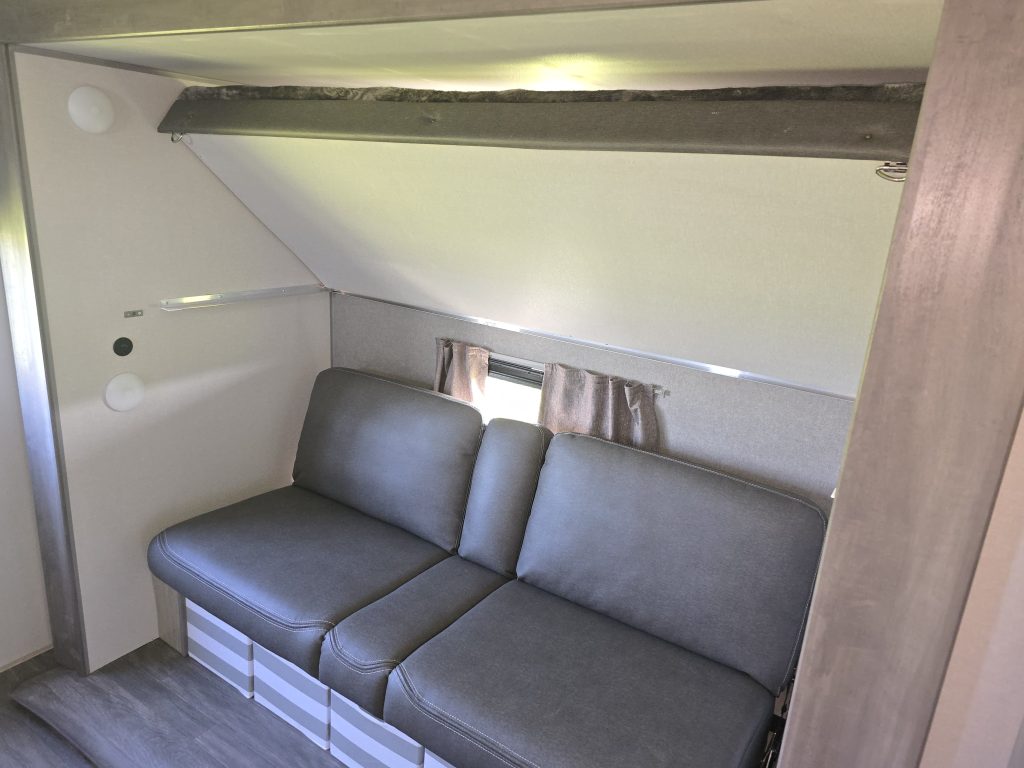 2024 FOREST RIVER AURORA 34BHTS - Image 7