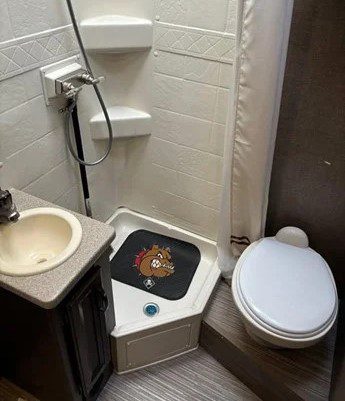 2017 THOR MOTOR COACH AXIS 24.1 - Image 9