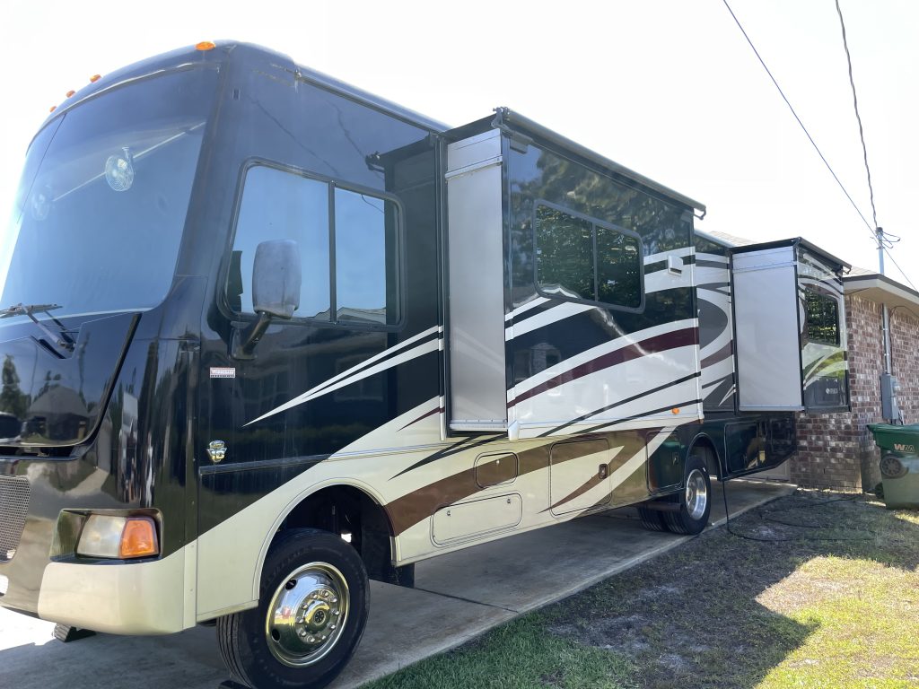 2014 ITASCA SUNSTAR 30T