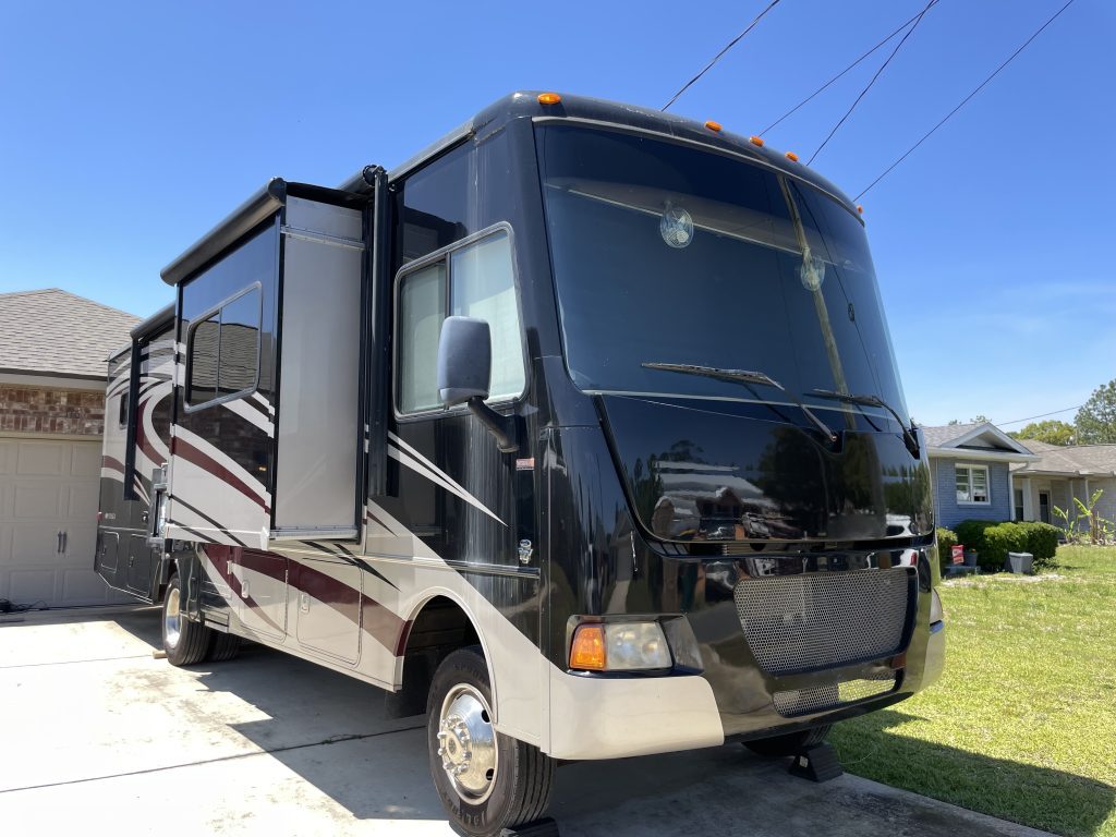 2014 ITASCA SUNSTAR 30T - Image 5