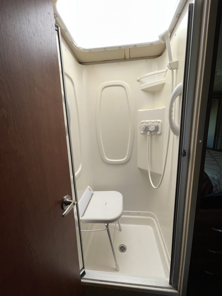 2014 ITASCA SUNSTAR 30T - Image 9