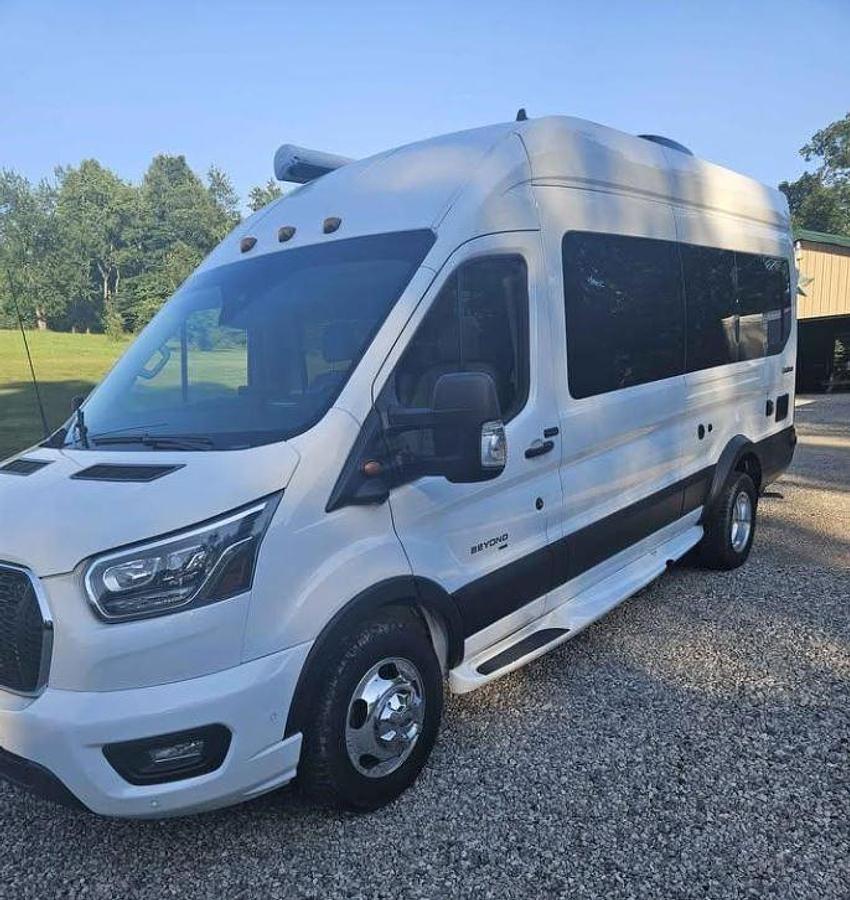 2023 Coachmen Beyond 22C Class B motorhome - Image 5
