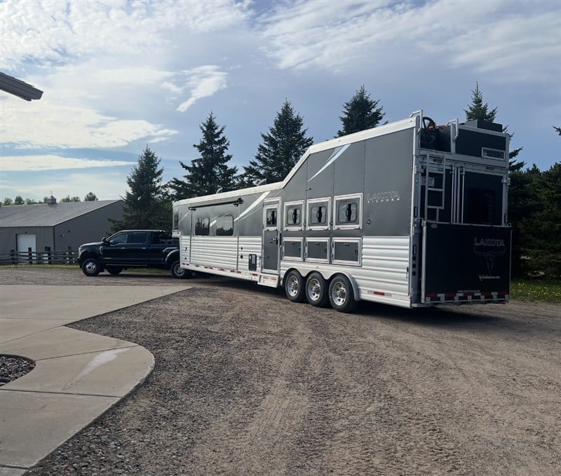 2022 Lakota Bighorn - Image 23