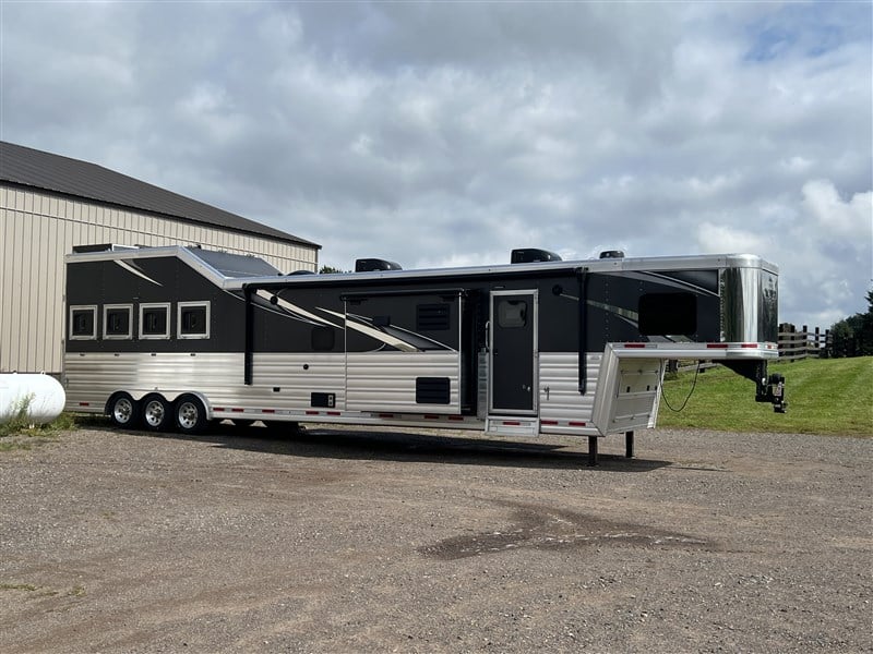 2022 Lakota Bighorn